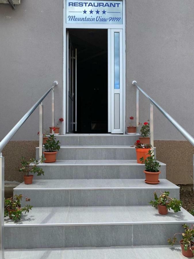 Hotel Mountain View Inn Gusinje Экстерьер фото