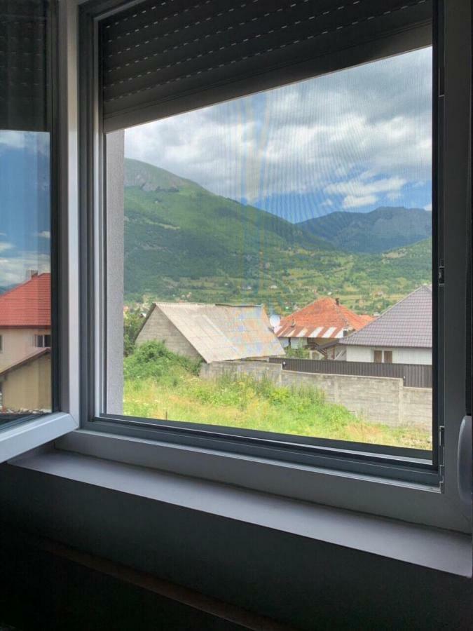 Hotel Mountain View Inn Gusinje Экстерьер фото